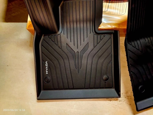 2021- Design Style Camo Forest VOYAH tapetes de piso de carro TPE Material de embalagem varejo