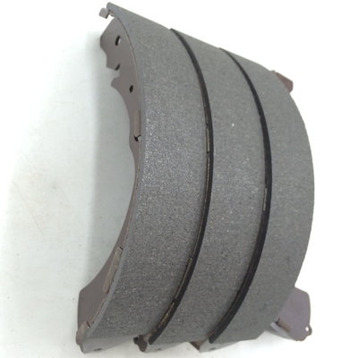 Pads de freio traseiro de cerâmica de carbono altamente recomendados para reparação e substituição de automóveis