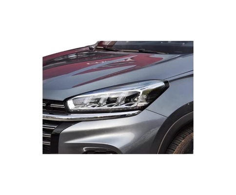 Experimente a melhor iluminação com os faróis LED e halogênicos do Chery Automobile TIGGO 8