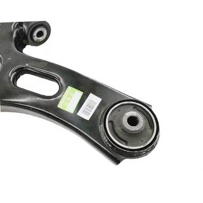 Geely Okavango Lower Swing Arm Assembly 6606440695 para os requisitos do cliente