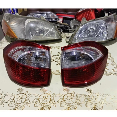 Lâmpadas traseiras de LED de plástico para soluções de iluminação exterior e interior de BYD S6 vermelho branco