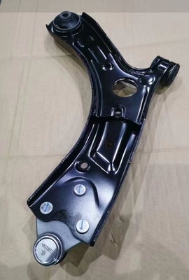 4017033100 Geely G426 Billet Braço de Controle inferior traseiro para 4017033200 e Modelo de carro G426