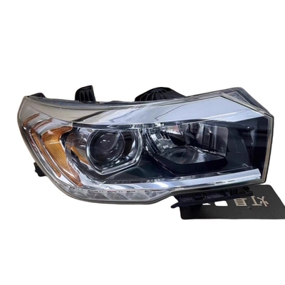 Substitua o seu conjunto de faróis GAC Trumpchi GS4 por faróis brancos do original