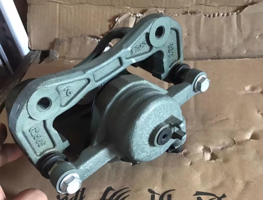 Changan CS35 Conjunto de pinça de travão dianteira direita com cilindro de travão traseiro Z0030F00