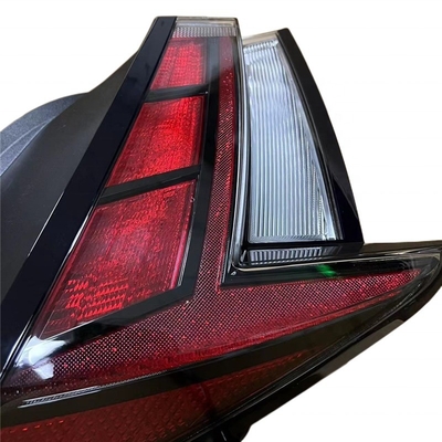 SONATA Geração 10 OEM 92401-A000 e 92402-A000 Rear Outer Tail Lamp Assembly