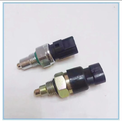 Changan CS75 CS55 Sensor de lâmpada de marcha atrás Sensor de marcha atrás para montagem de carro 100% testado