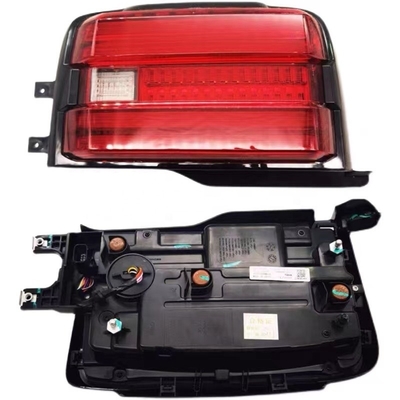 Lâmpada traseira de nevoeiro para tanque aplicável 300 Montagem da luz traseira de cavalo Peças de automóvel originais