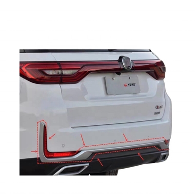 Changan 19-21 CS95 Peças decorativas do pára-choque traseiro esquerda e direita Faixa brilhante com lâmpada de nevoeiro