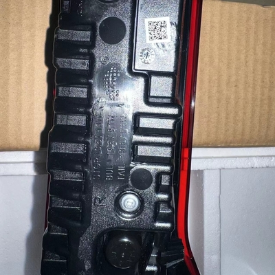 Changan CS95 Central Tail Light Through-Type Tail Light para 2017 - Visibilidade aprimorada