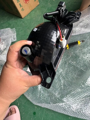 Changan CS55 Luz traseira traseira Lâmpada de nevoeiro traseira Lâmpada traseira de pára-choque 4116110-AWO1 Voltagem 12V