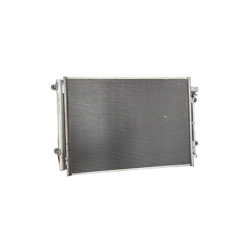 Grande tanque de parede 300 VV5 Condensador de ar condicionado para veículos fora de estrada 8105100XKM01A